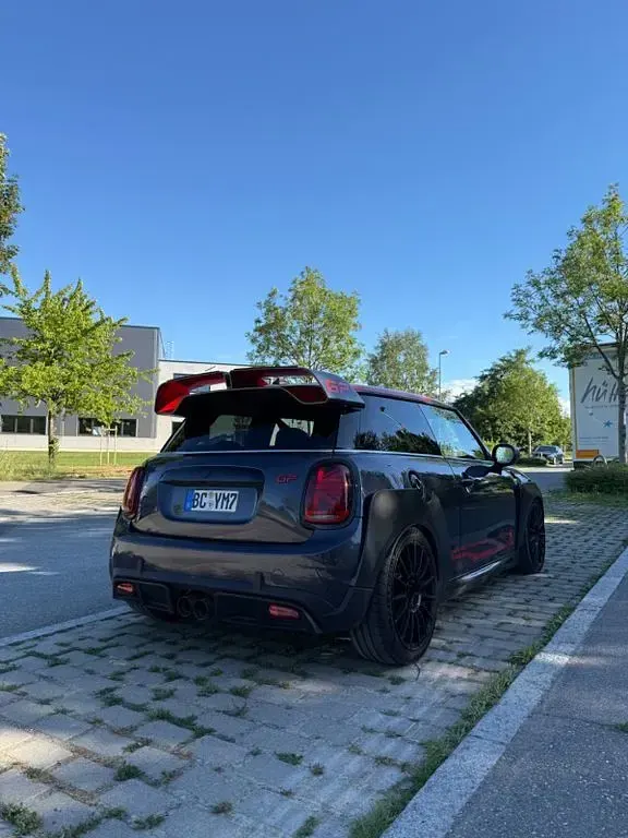 Gebraucht Mini John Cooper Works 306 PS (225 kW) 2020 Grau Kleinwagen