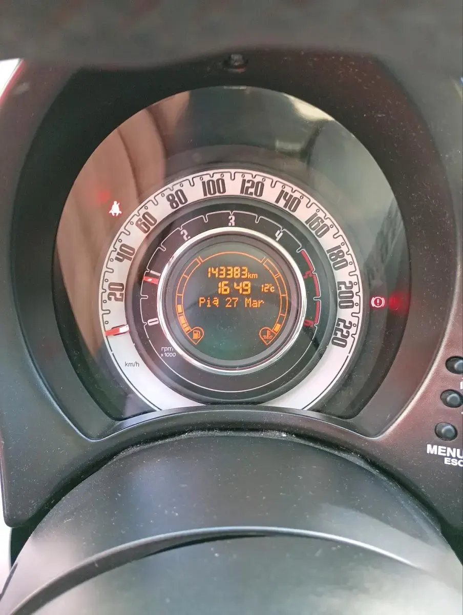 Gebraucht Fiat 500 70 PS (51 kW) 2012 Weiß Kleinwagen
