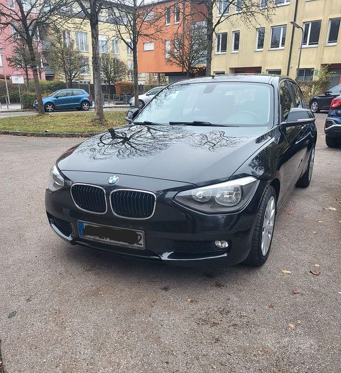 Schwarz Gebraucht 2013 BMW 116 Kleinwagen | 5.900 € (Guter Preis) - Bild 1/4