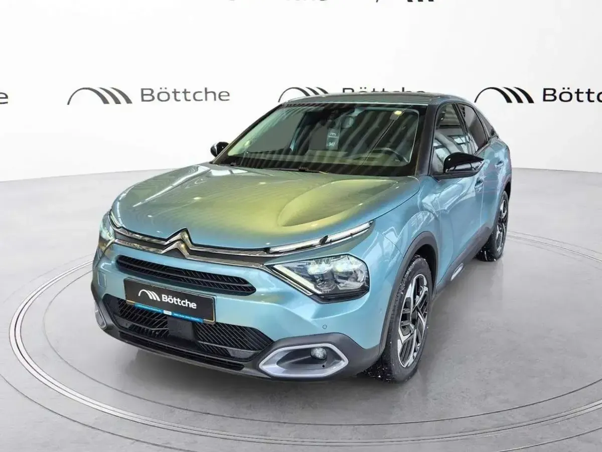 Gebraucht Citroën C4 PureTech 131 PS (96 kW) 2023 Lackierung olbia blau/typ aussenverkleidung metalliclackierung Limousine