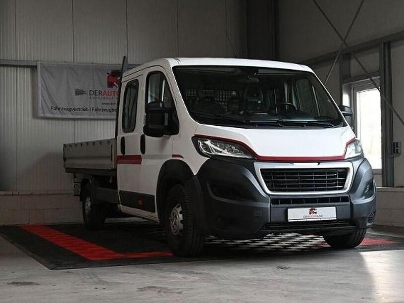 Gebraucht Peugeot Boxer 163 PS (119 kW) 2018 Blanc banquise Van