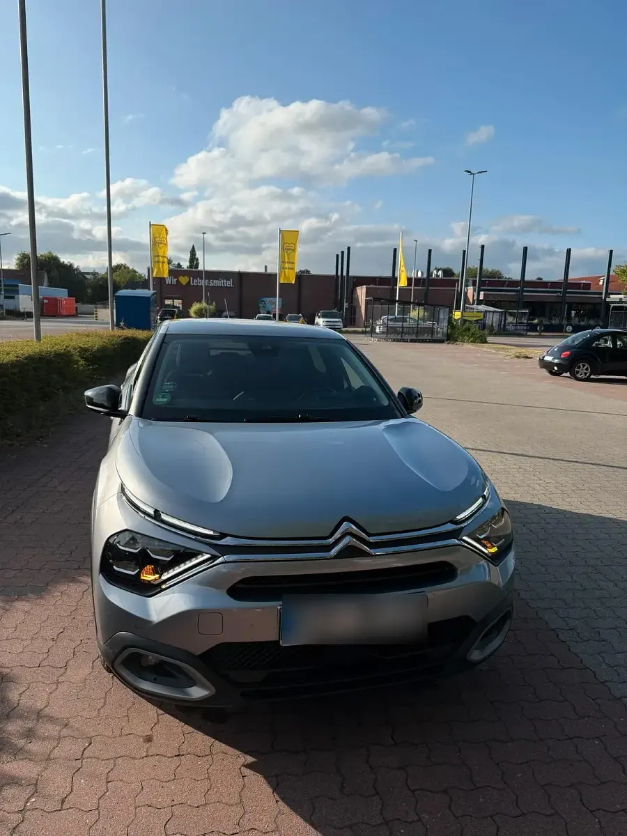 Gebraucht Citroën C4 PureTech 131 PS (96 kW) 2022 Grau Limousine