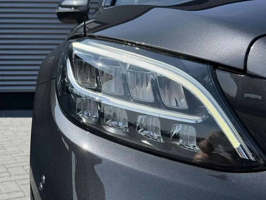 Gebraucht Mercedes C200 AMG line 184 PS (135 kW) 2018 Grau Cabrio