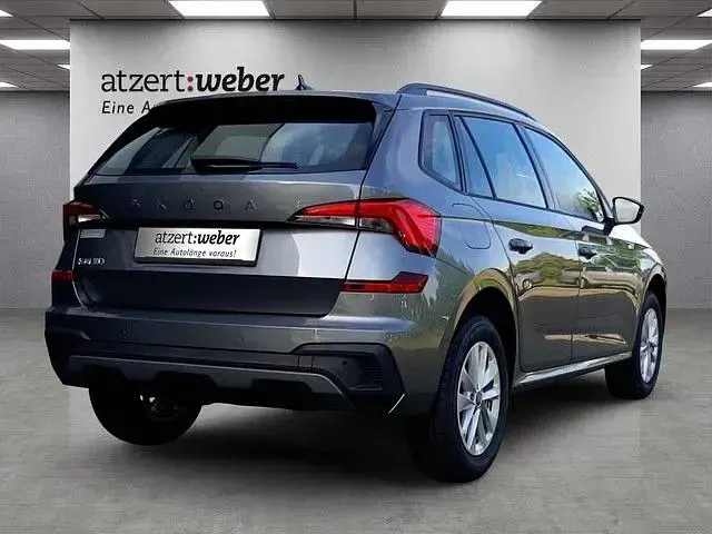 Neu Skoda Kamiq Selection 116 PS (85 kW) 2026 Grau SUV