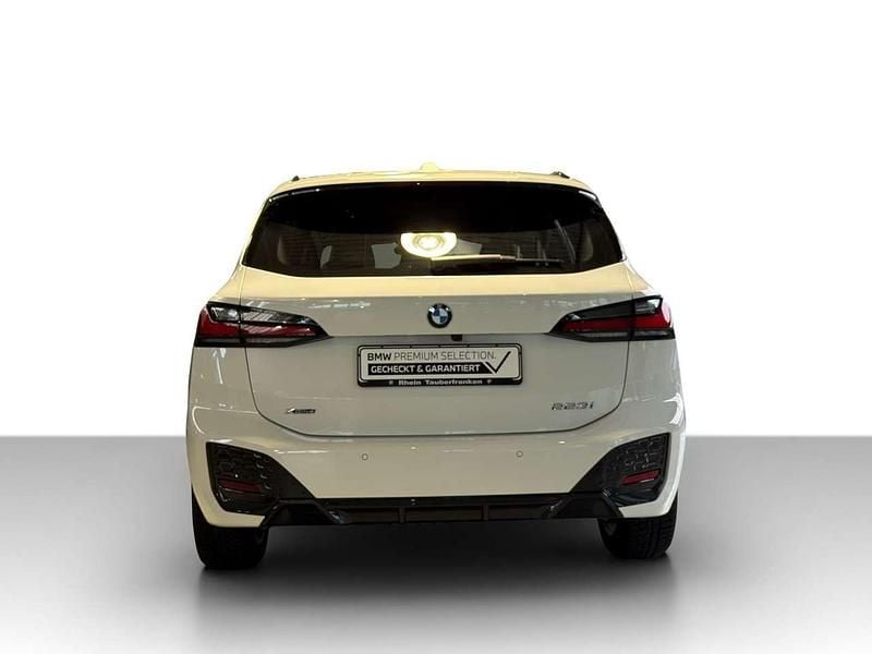 Gebraucht BMW 223 M Sport 204 PS (150 kW) 2025 Weiss Kombi