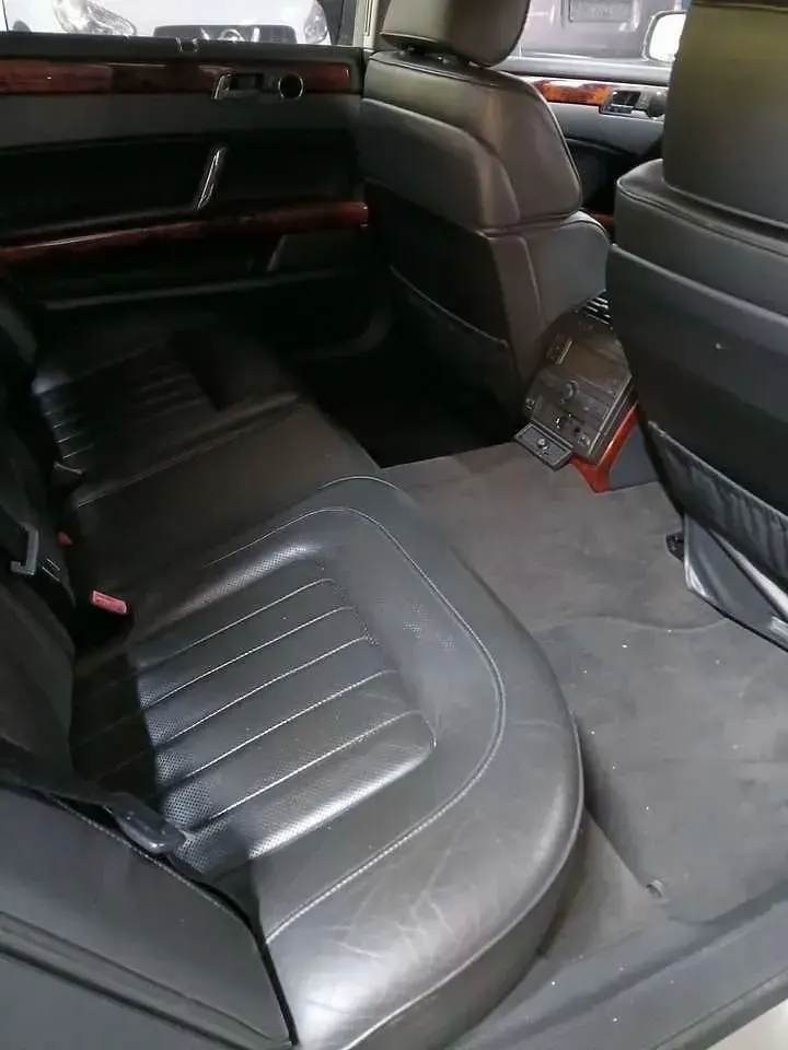 Occasion VW Phaeton 334 ch (245 kW) 2004 Gris Berline