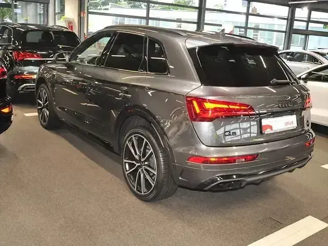 Gebraucht Audi Q5 S-Line 204 PS (150 kW) 2023 Daytonagrau perleffekt SUV