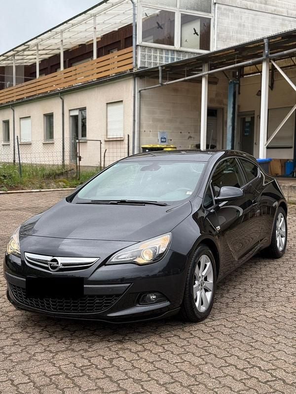 Gebraucht 2012 Opel Astra GTC Coupé | 5.490 € (Guter Preis) - Bild 1/4