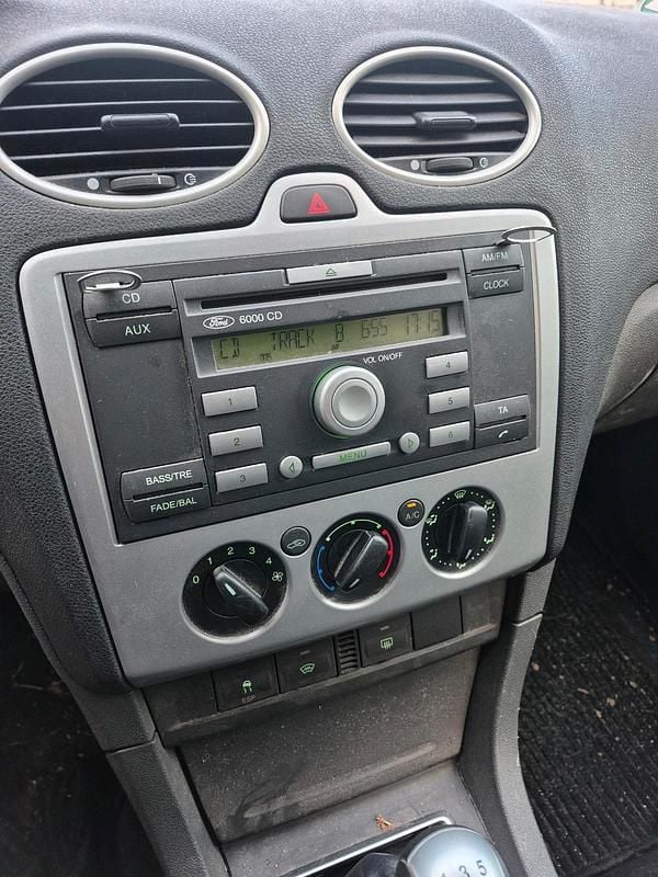 Gebraucht Ford Focus 75 PS (55 kW) 2005 Blau Kombi