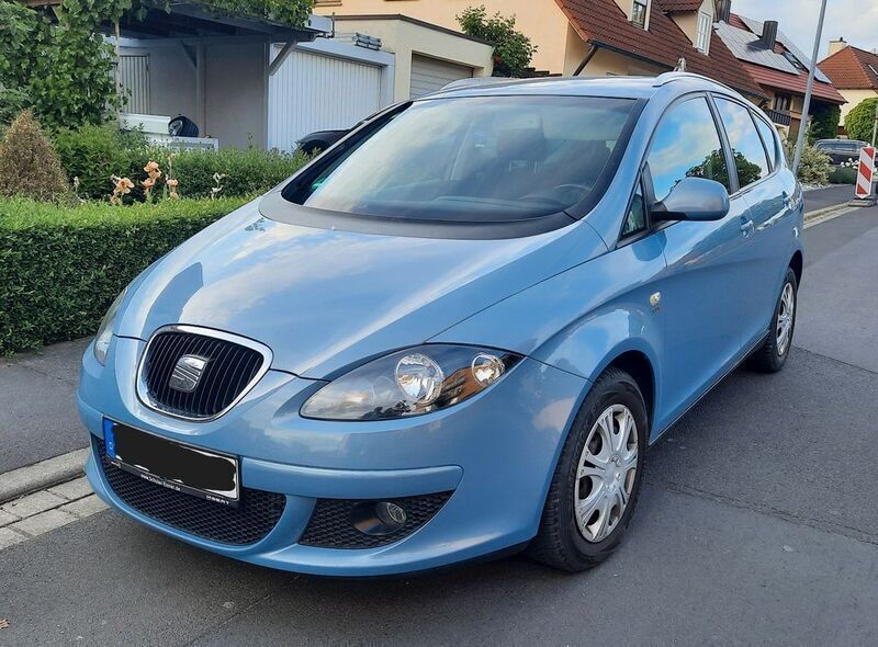Blau Gebraucht 2007 Seat Altea XL Stylance Van / Kleinbus | 1.800 € (Superpreis) - Bild 1/4