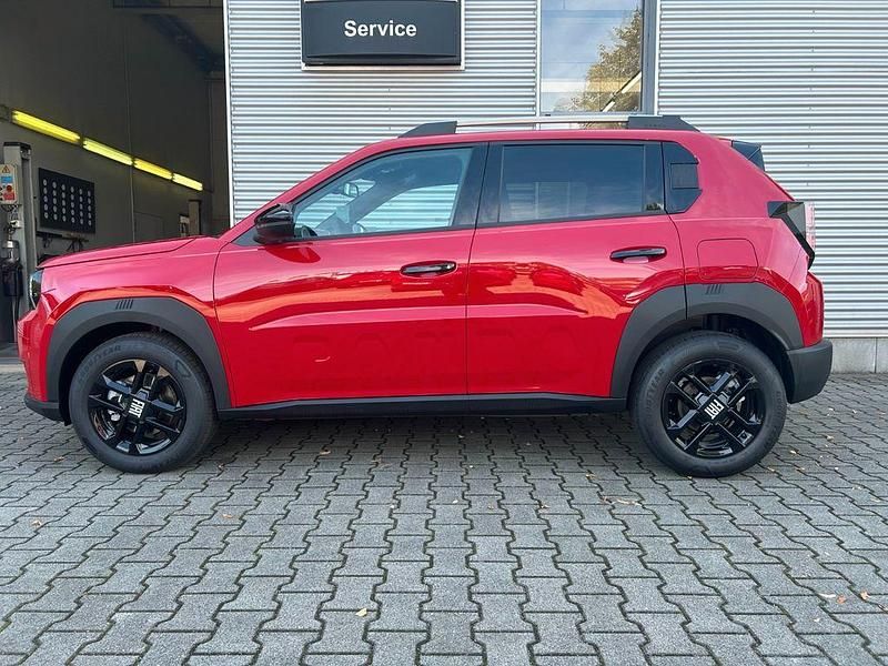 Neu Fiat Panda Icon 101 PS (74 kW) 2025 Rot Kleinwagen