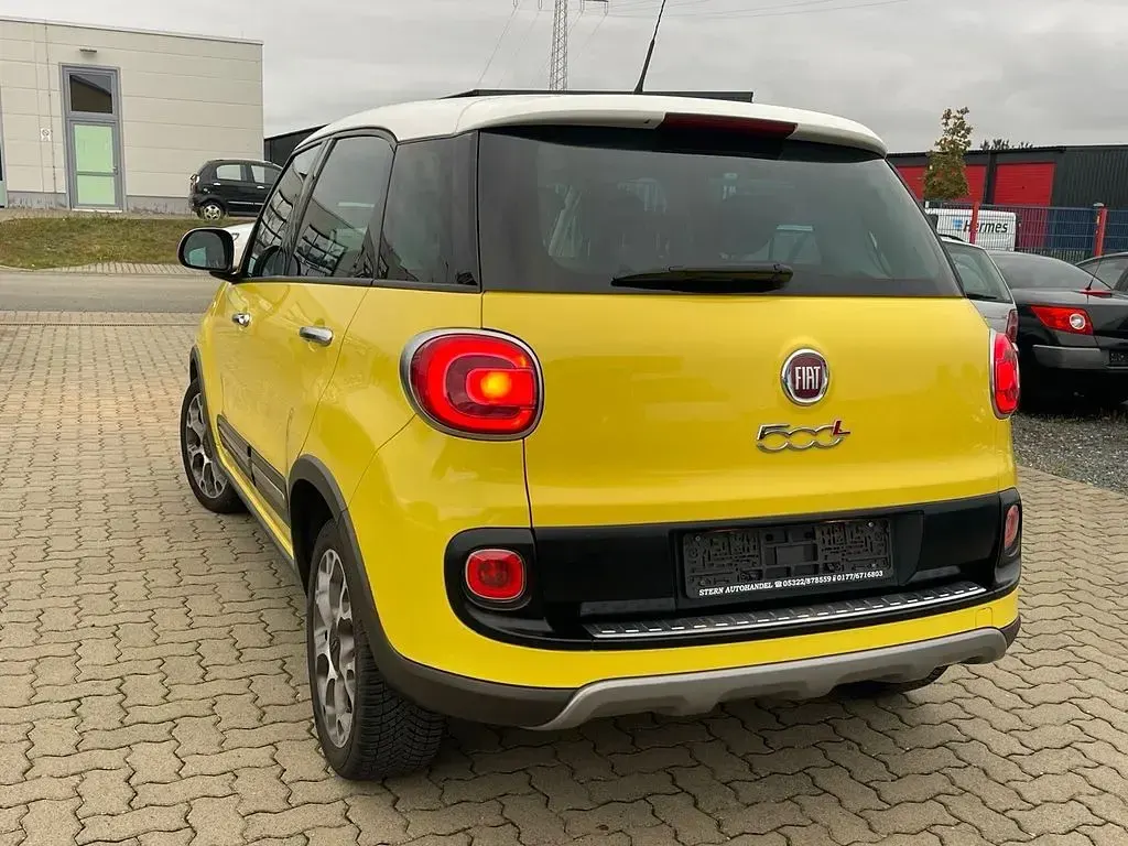 Gebraucht Fiat 500L Trekking 105 PS (77 kW) 2014 Weiß Van / Kleinbus
