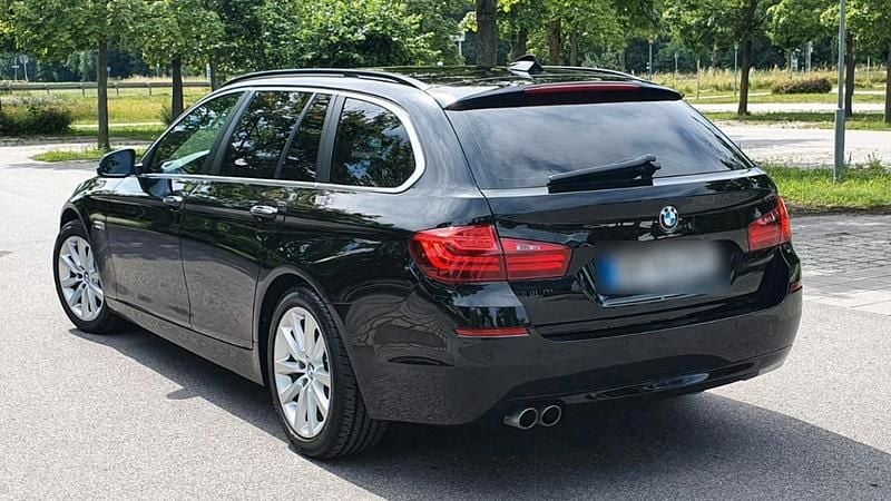Gebraucht BMW 520 190 PS (139 kW) 2015 Schwarz Kombi