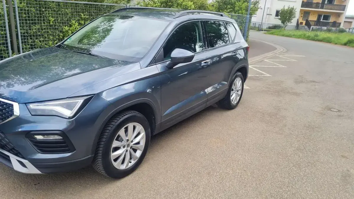 Gebraucht Seat Ateca 4Drive 150 PS (110 kW) 2021 Grau SUV
