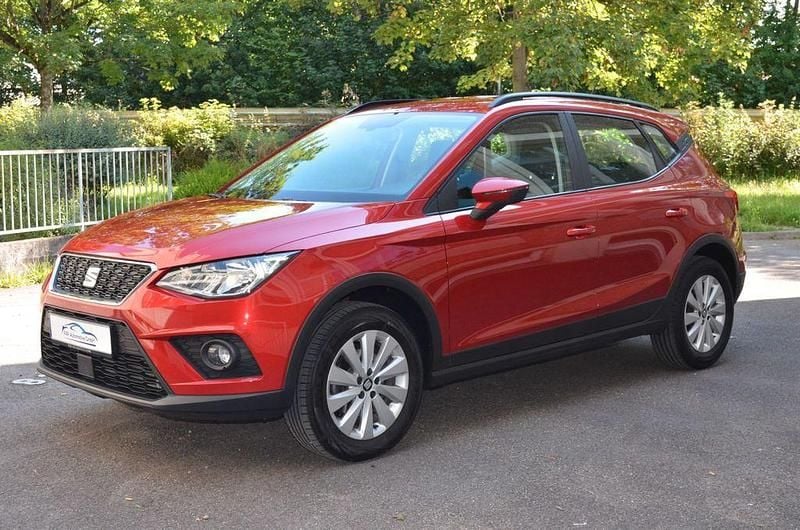 Rot Gebraucht 2018 Seat Arona Style SUV | 11.444 € (Fairer Preis) - Bild 1/4
