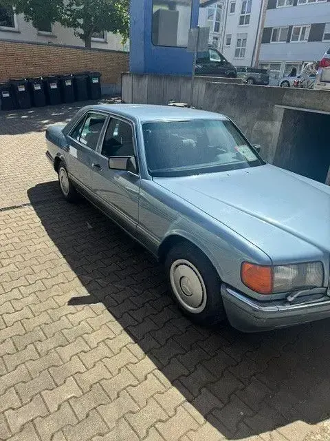 Gebraucht Mercedes S300 179 PS (131 kW) 1985 Blau Limousine