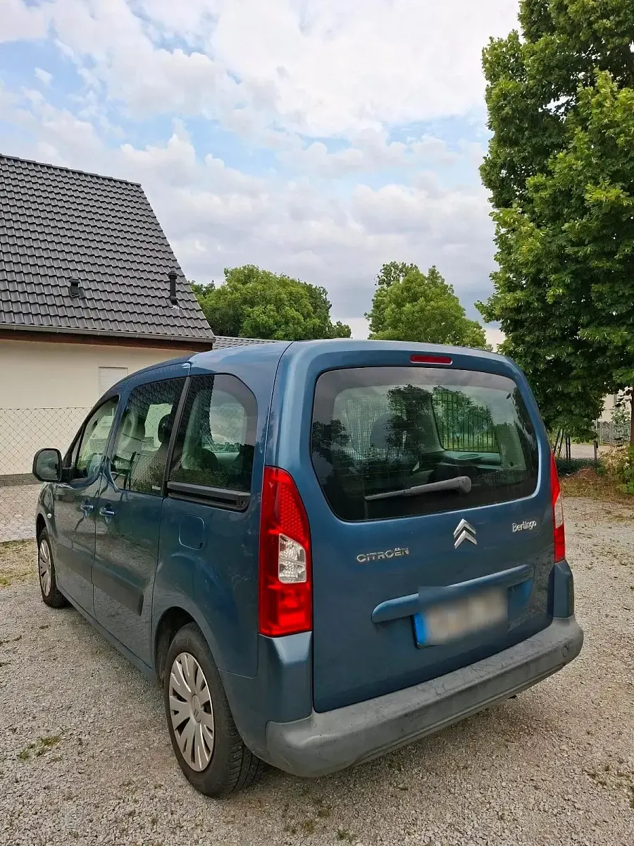 Gebraucht Citroën Berlingo 109 PS (80 kW) 2009 Blau Van / Kleinbus