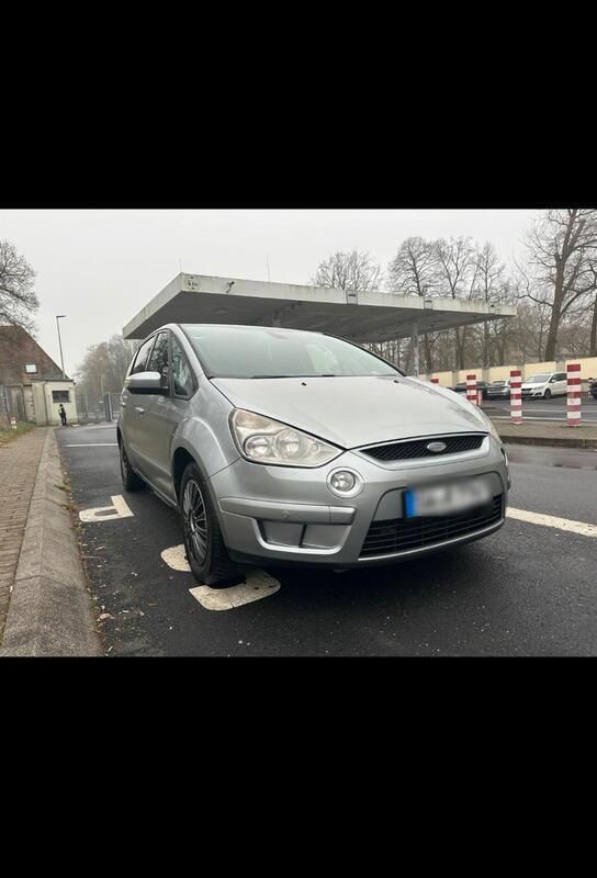 Silber Gebraucht 2006 Ford S-MAX S Van / Kleinbus | 4.500 € (Etwas zu teuer) - Bild 1/4