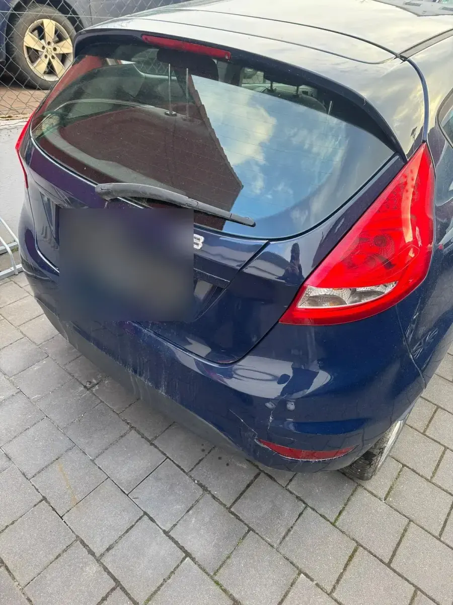 Używany Ford Fiesta 82 KM (60 kW) 2009 Niebieski Hatchback