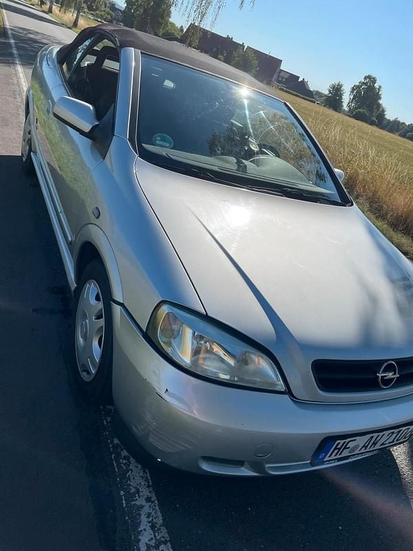 Gebraucht Opel Astra Cabriolet 100 PS (73 kW) 2002 Silber Cabrio