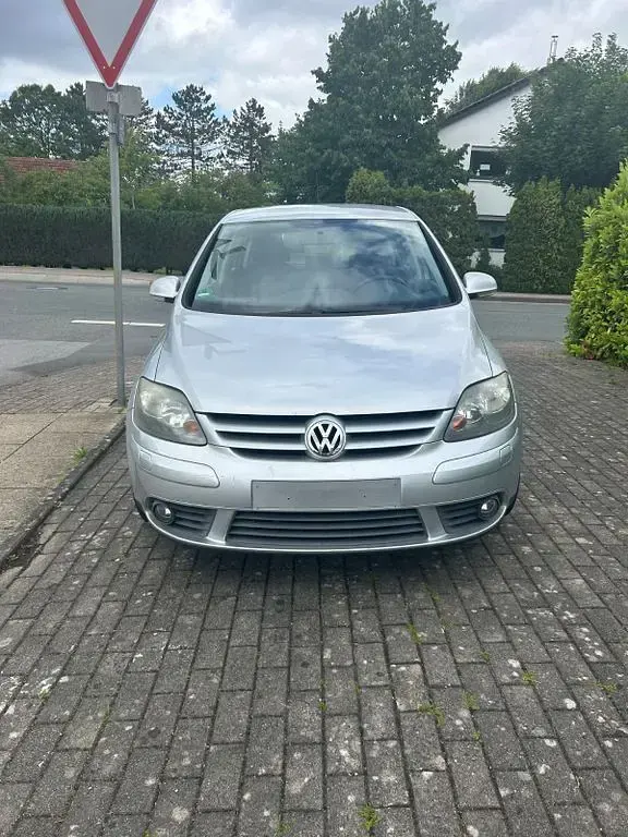 Gebraucht VW Golf Plus Cross 102 PS (75 kW) 2007 Silber Van / Kleinbus