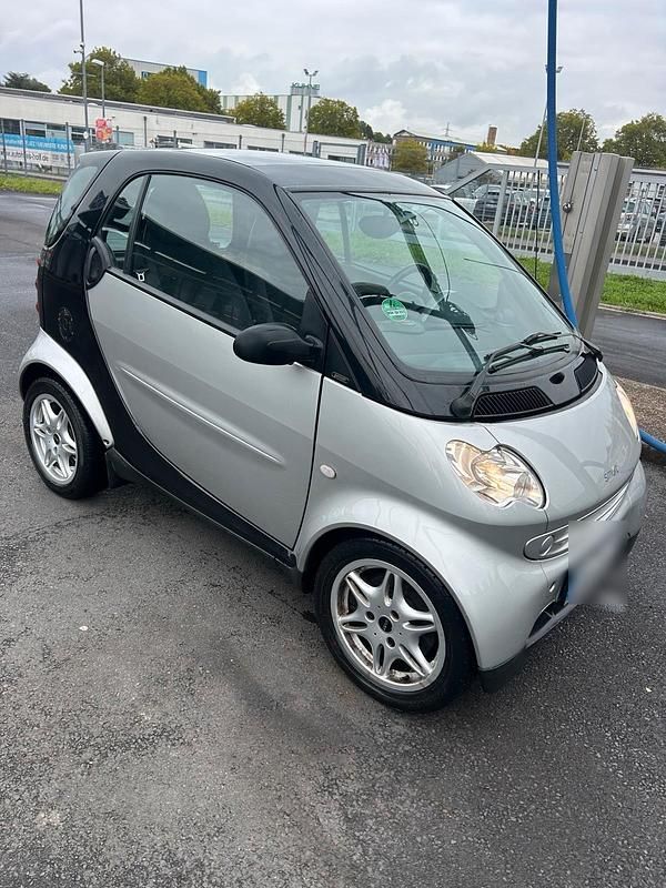 Silber Gebraucht 2003 Smart ForTwo Coupé Kleinwagen | 1.750 € (Fairer Preis) - Bild 1/4