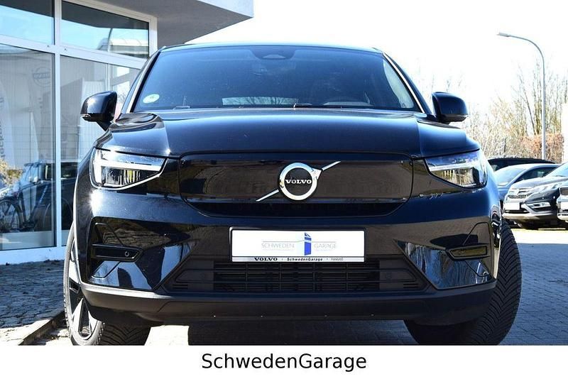 Gebraucht Volvo C40 Plus 185 kW (252 PS) 2024 Onyx black / metallic SUV