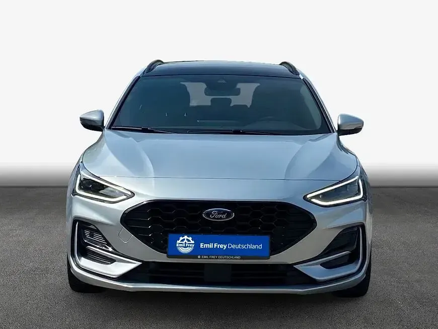 Gebraucht Ford Focus ST-Line X 155 PS (114 kW) 2024 Silber Limousine