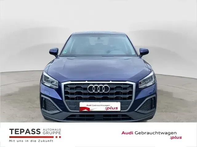 Gebraucht Audi Q2 Comfort 150 PS (110 kW) 2022 Blau SUV