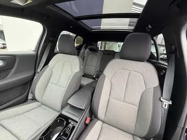 Gebraucht Volvo XC40 120 PS (88 kW) 2025 SUV