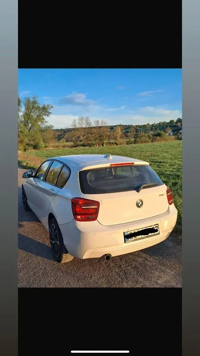 Gebraucht BMW 114 102 PS (75 kW) 2015 Weiß Kleinwagen