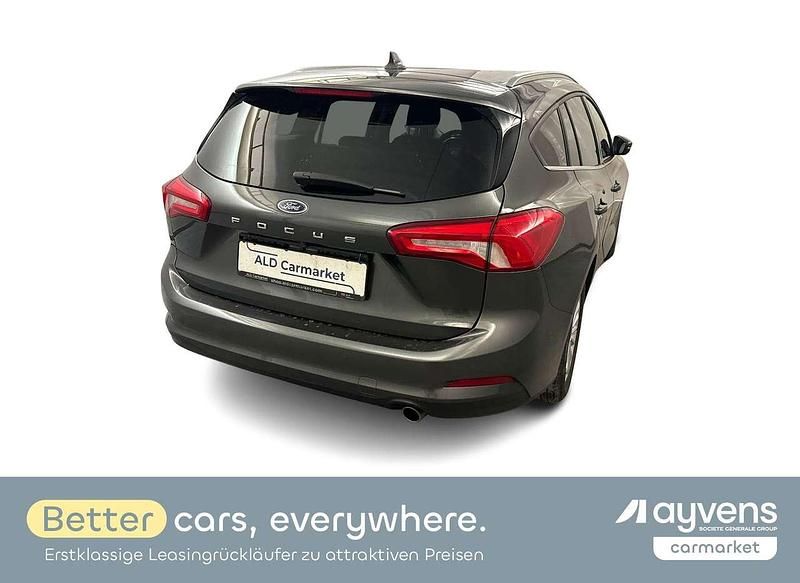 Gebraucht Ford Focus Titanium 125 PS (91 kW) 2022 Magneticgrau Coupé