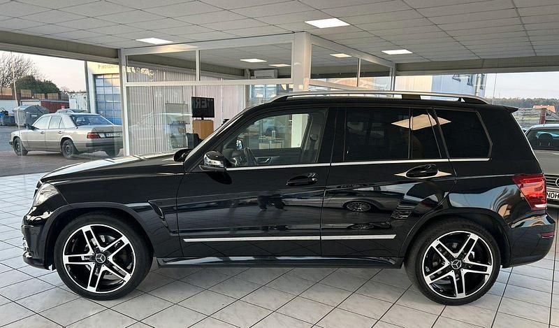 Gebraucht Mercedes GLK250 AMG 204 PS (150 kW) 2015 Schwarz SUV