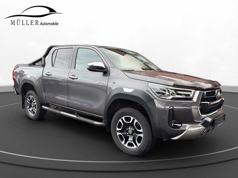 Grau Gebraucht 2022 Toyota HiLux Abholung | 47.600 € (Fairer Preis) - Bild 1/4