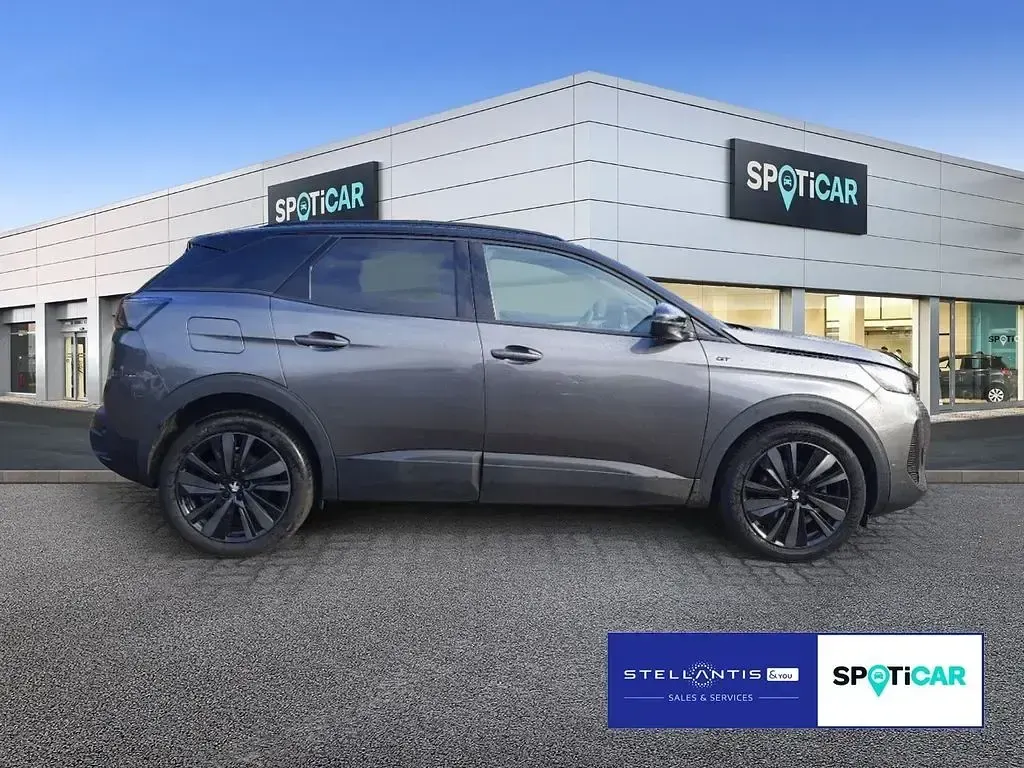 Gebraucht Peugeot 3008 GT 131 PS (96 kW) 2024 Grau SUV