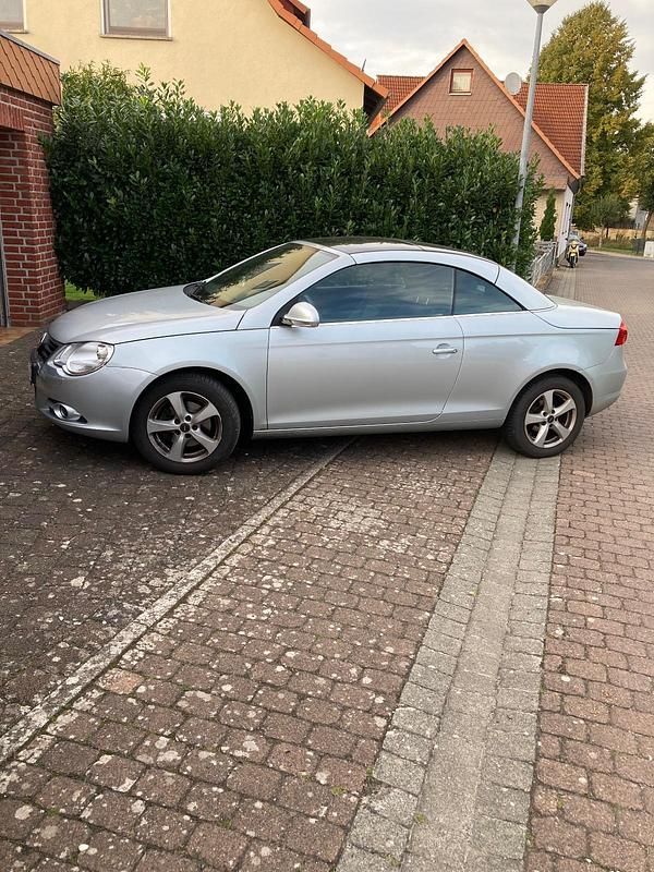 Gebraucht VW Eos 122 PS (89 kW) 2008 Silber Cabrio