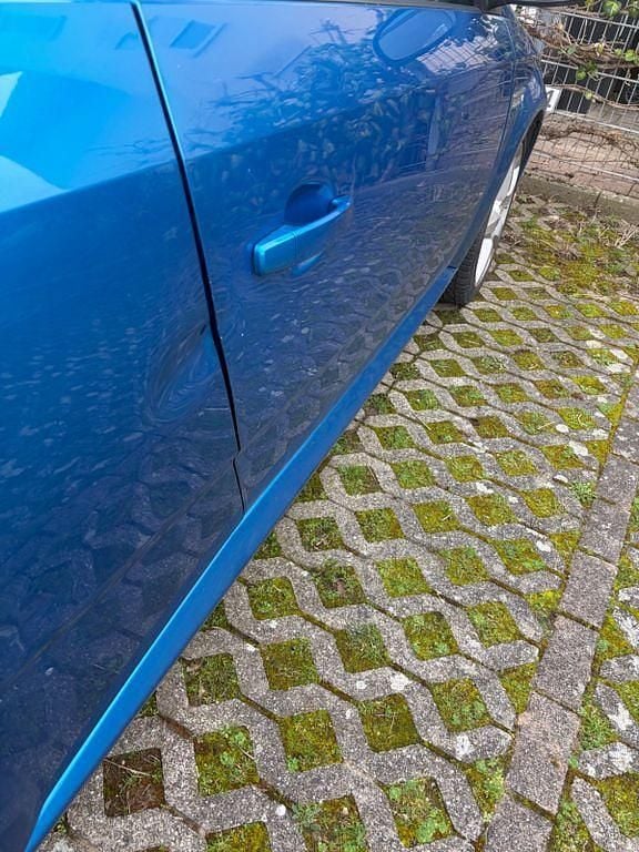 Gebraucht Opel Tigra 90 PS (66 kW) 2004 Blau Cabrio