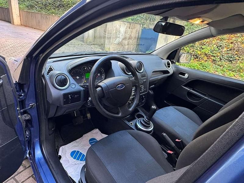 Gebraucht Ford Fiesta Trend 80 PS (58 kW) 2006 Ocean Kleinwagen