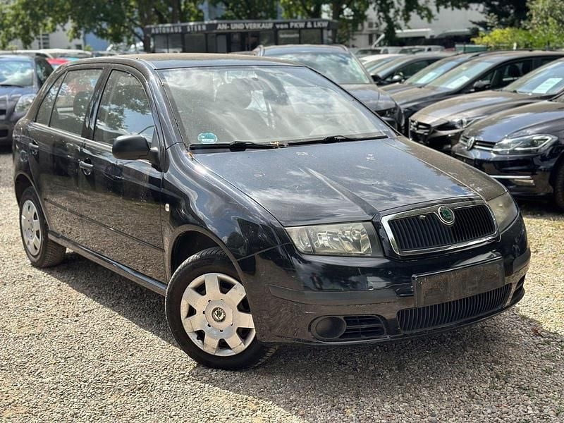 Schwarz Gebraucht 2005 Skoda Fabia Classic Kombi | 890 € (Guter Preis) - Bild 1/4