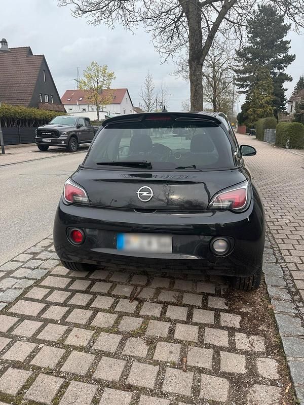 Gebraucht Opel Adam 69 PS (50 kW) 2014 Schwarz Kleinwagen