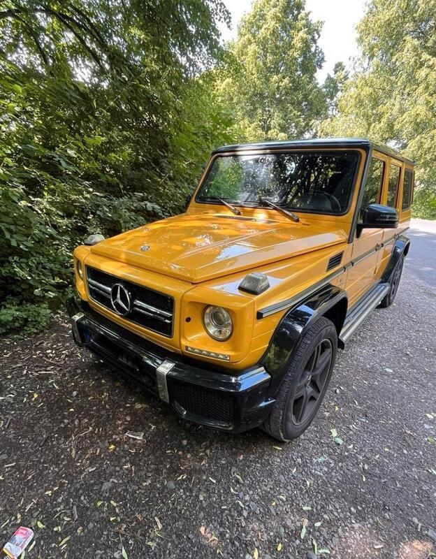 Gelb Gebraucht 2016 Mercedes G63 AMG SUV | 79.900 € (Fairer Preis) - Bild 1/4