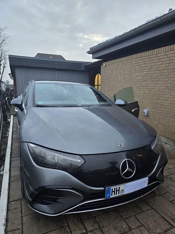 Gebraucht Mercedes EQE350 214 kW (292 PS) 2022 Silber Limousine