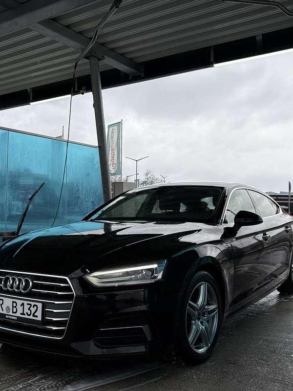 Second-hand Audi A5 Ambiente 190 CP (139 kW) 2017 Coupe