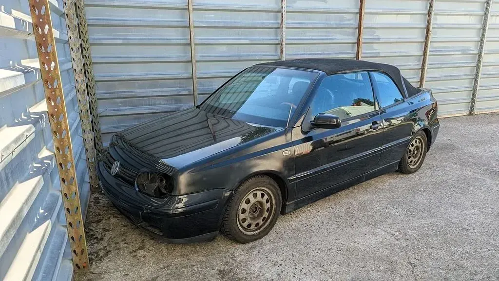 Gebraucht VW Golf 110 PS (80 kW) 2000 Schwarz Cabrio