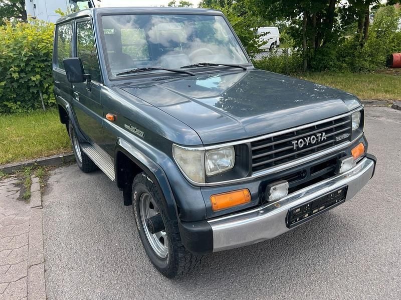 Grau Gebraucht 1990 Toyota Land Cruiser SUV | 10.990 € - Bild 1/4
