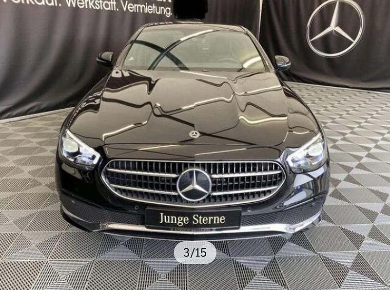 Gebraucht Mercedes E200 Avantgarde 197 PS (144 kW) 2021 Schwarz Limousine