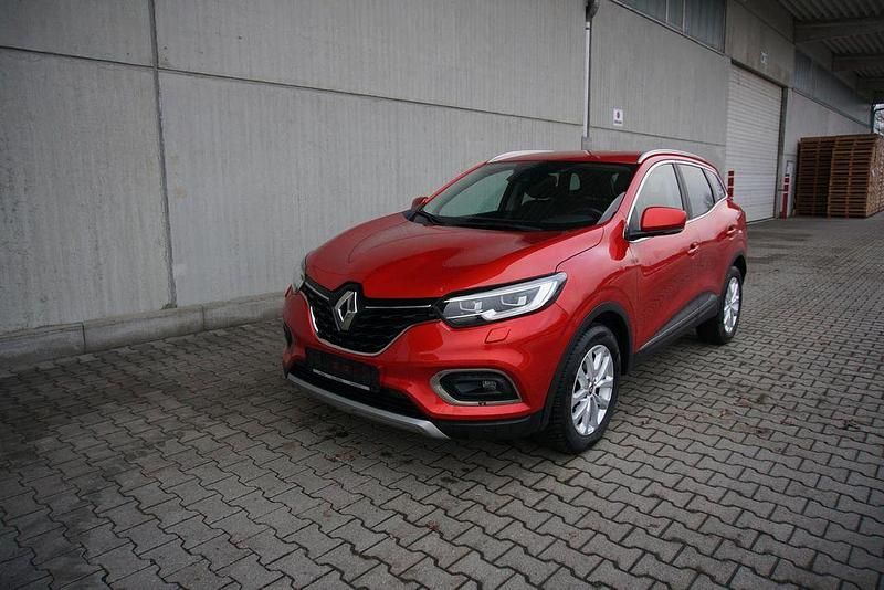 Gebraucht Renault Kadjar 140 PS (102 kW) 2019 Feuerrot SUV