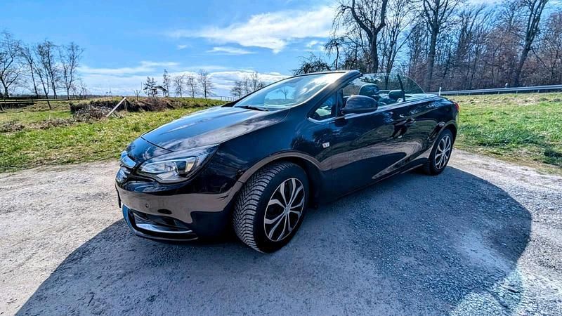 Braun Gebraucht 2018 Opel Cascada Cabrio | 13.899 € (Guter Preis) - Bild 1/4