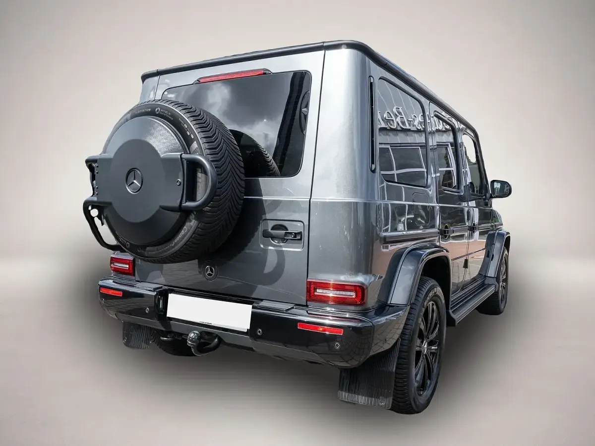 Gebraucht Mercedes G400 330 PS (242 kW) 2023 Grau SUV