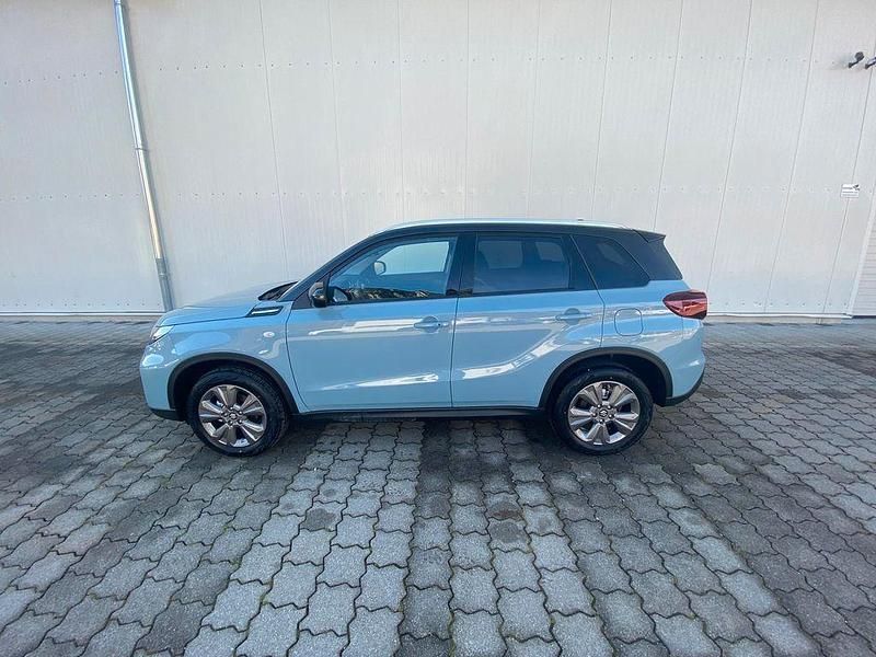 Neu Suzuki Vitara Comfort 129 PS (94 kW) 2025 Blau SUV